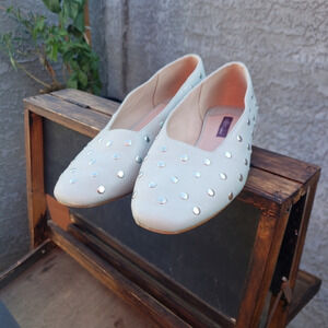 Violeta by‎ Mango Flats